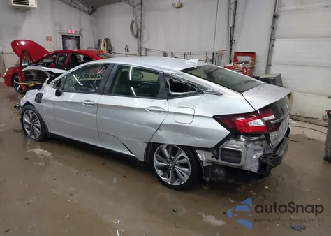 2021 Honda Clarity Plug-In Hybrid Touring from USA, damaged, VIN JHMZC5F3XMC000958